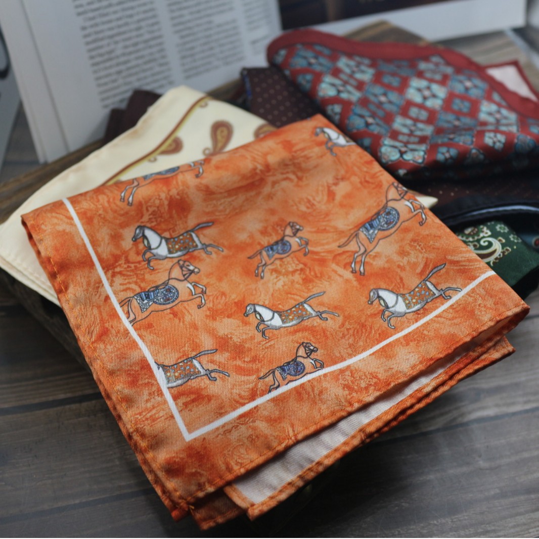 Vintage print zakdoek voor her - Formal Wear Men H&M recensie en prijs