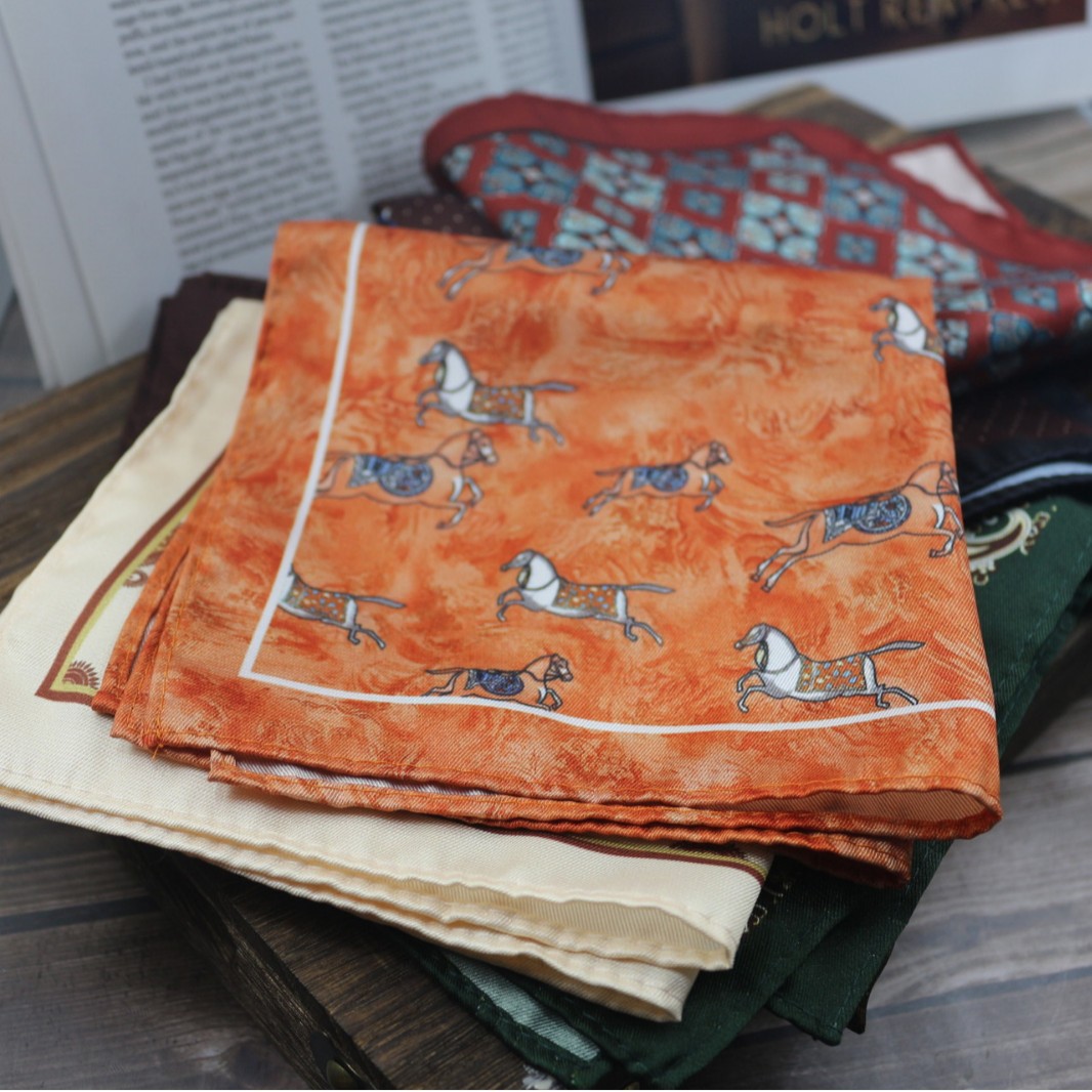 Vintage print zakdoek voor her - Formal Wear Men H&M recensie en prijs